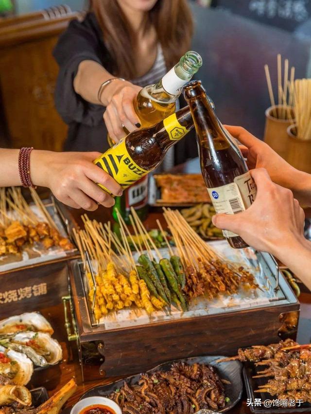 冰粉籽是什么植物，薜荔果怎么做凉粉（网友：不到天亮不回家）