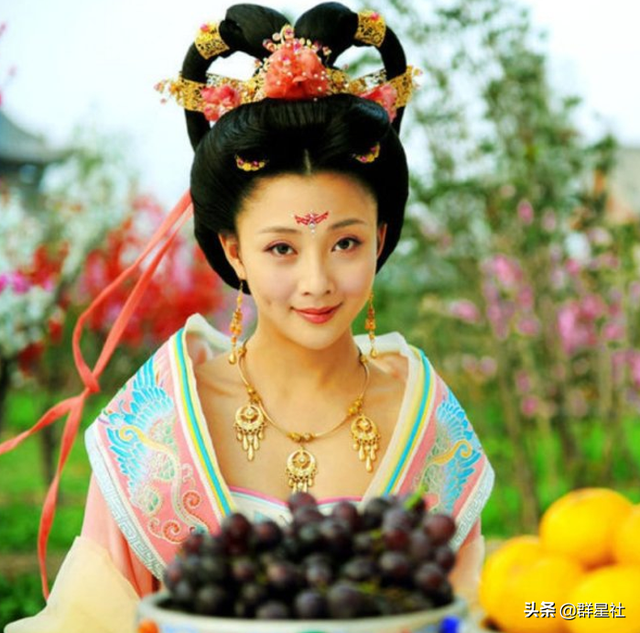 殷桃简历个人简介，殷桃简历（“邂逅”五个男人之后）