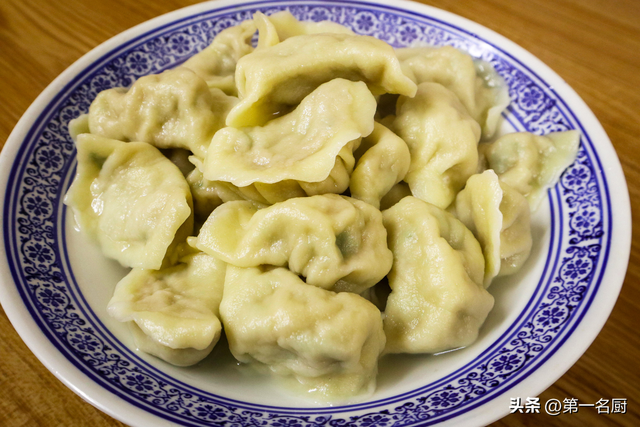 秋季吃什么菜好，秋季吃什么菜好呀（建议少吃猪肉和鱼肉）