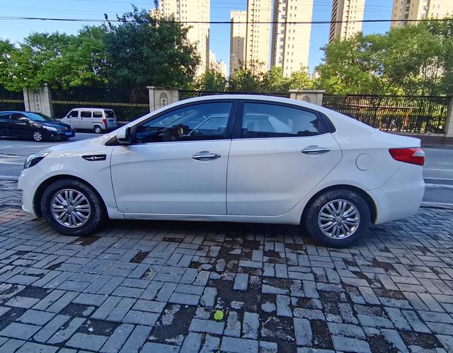 两万左右的二手车，两万左右省油二手车最佳推荐（两三万就能搞定的靠谱二手小车）