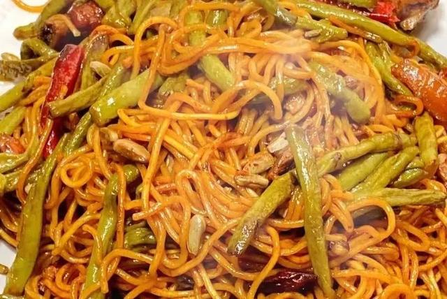 东北菜的特点是什么，典型的东北菜有哪些（教你三道东北菜）