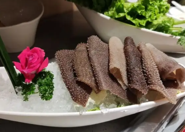 海底捞火锅图片，海底捞自热火锅所有口味大测评（这6款食材很不错）
