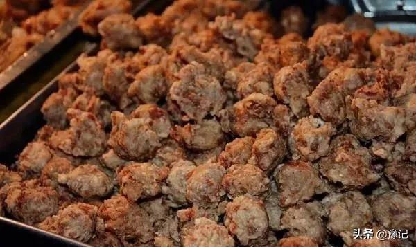 河南的春节习俗，河南人的过年风俗（河南各地的老家过年一定要吃啥）