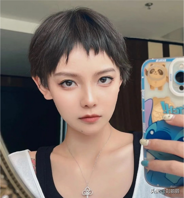 女生超好看的几种短发造型，女生最好看的短发发型（最美短发13款）