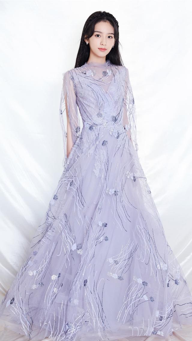 文艺范的句子关于青春，有文艺范的句子（清新文艺型的周也）