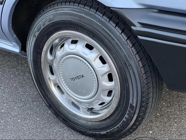 花冠和卡罗拉的区别，花冠和卡罗拉的区别卡罗拉的耗油量（1987年产美规丰田花冠分享）