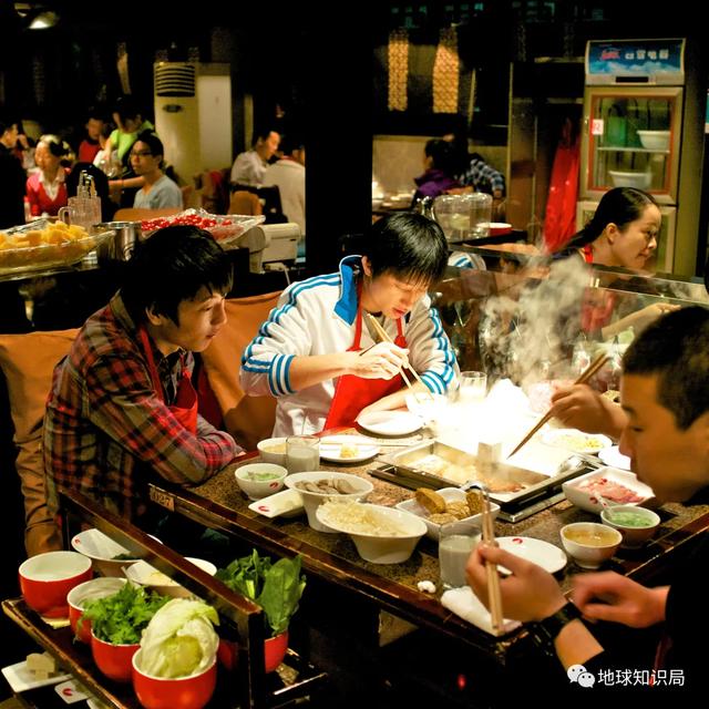 午餐肉罐头怎么倒出来,梅林午餐肉怎么倒出来(战时你高攀不起) 午餐肉罐头怎么倒出来,梅林午餐肉怎么倒出来(战时你高攀不起)