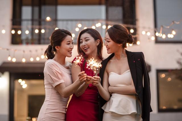 姐妹朋友圈话语，姐妹朋友圈话语怎么写（超适合聚会见面的朋友圈文案）