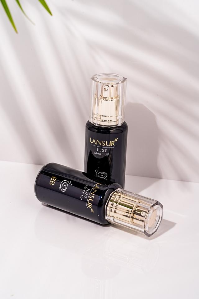 什么牌子bb霜轻薄自然，好用的大牌bb霜（兰瑟自然彩妆蜗牛BB霜上妆滋润不卡粉）