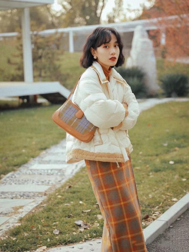 羽绒服充绒量多少克比较好，东北羽绒服充绒量多少克比较好（“充绒量”多少才暖和吗）