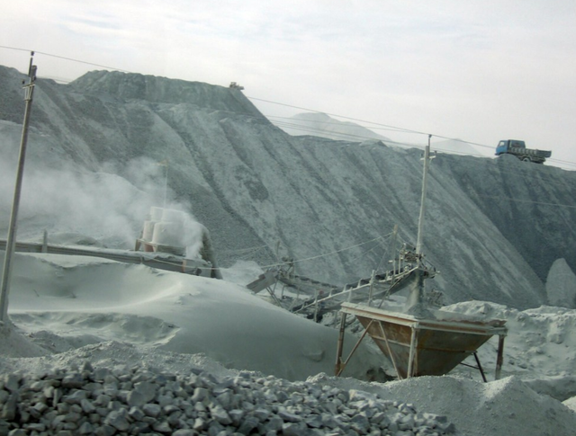 石棉纤维是什么东西，石棉纤维是什么样子的（性能优异却被多个国家禁用）