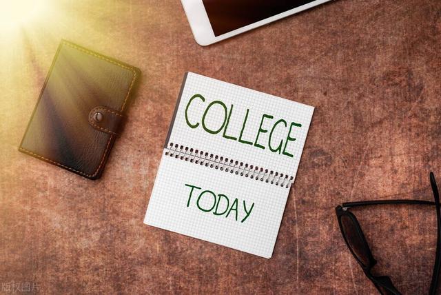 石家庄职业技术学院分数线，石家庄职业技术学院好不好（部分学校有升本科可能）