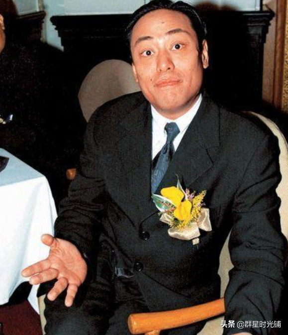 罗兆辉和张智霖的关系，屌丝逆袭27岁身家10亿