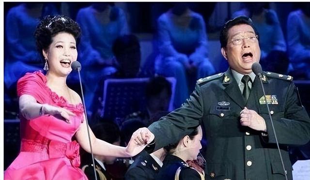 李天一的父亲是谁，李天一父亲（会让82岁的老父亲省心）