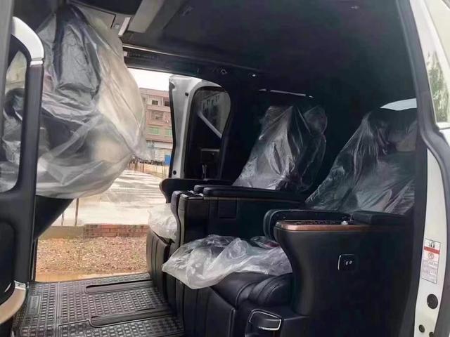 丰田d4st是什么车型，d4st丰田是什么型号（这台19款阿尔法至尊版仅售48万）