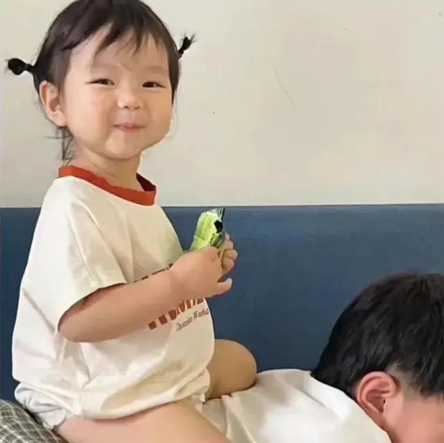 超可爱的情侣头像，超好看可爱甜甜的情侣头像微信（甜甜的恋爱从可爱的头像开始）