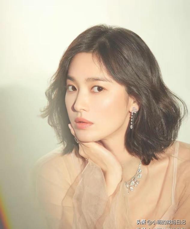 女生卷发适合什么发型，女生卷发适合什么发型图片（这5种“短烫发”更适合你）