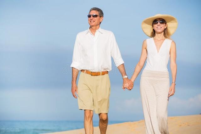 经典浪漫的爱情文字图片  我会爱你好久好久，爱情文字背景图片浪漫（待你了无牵挂，我带你浪迹天涯）