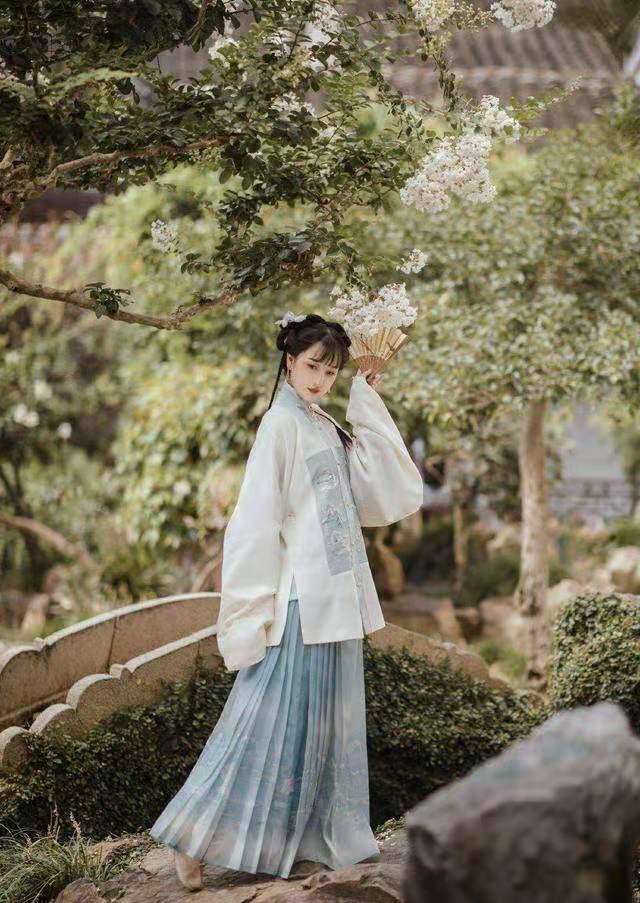 马面裙的搭配方法，马面裙怎么搭配日常衣服（轻松吊打国外奢侈品）