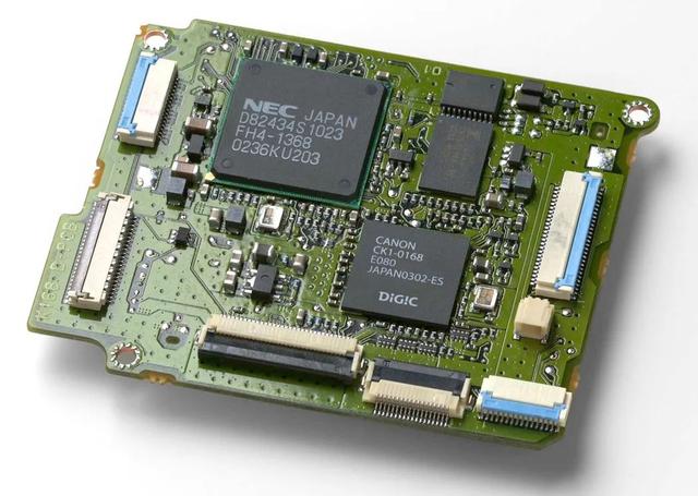 佳能eos1000d，eos1000d（黄金年代——佳能篇<上>）