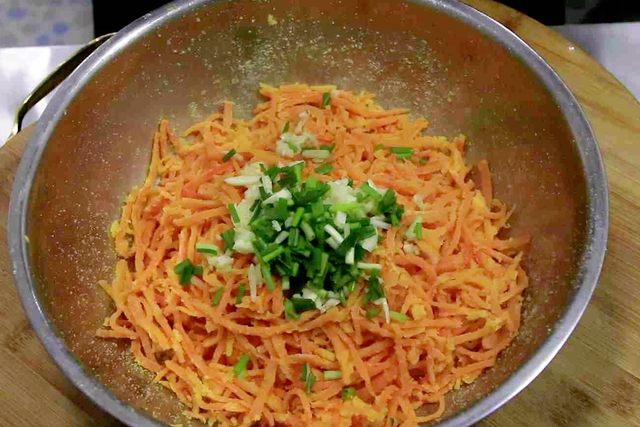 秋天到了吃什么食物好，秋天应该吃什么食物（建议：多吃“秋天6宝”）