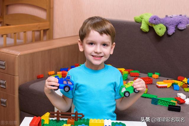 带禹字的男孩名字，带禹字的男孩名字好不好（给宝宝起带有“yu”字的名字）