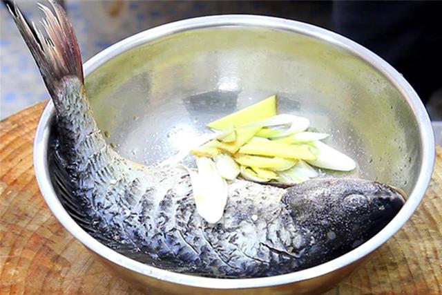 除夕吃饭有哪些讲究，老人讲“5菜不上桌