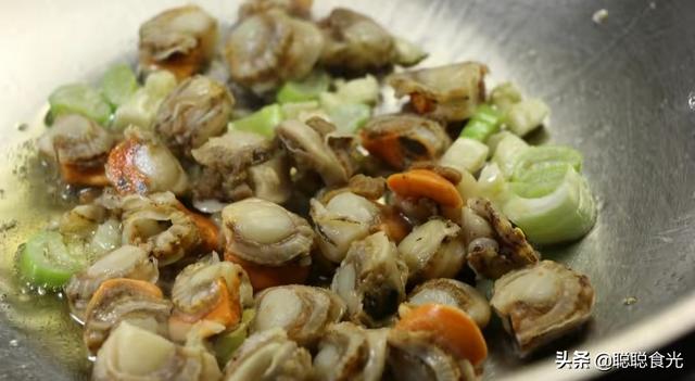 干香菇有保质期吗，干香菇一般要泡多久才能食用（建议家中常备这几种菜）