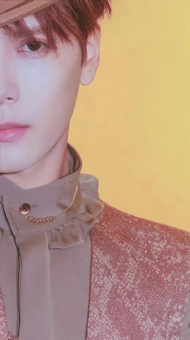 王嘉尔不明显背景图，王嘉尔封面照（王嘉尔壁纸背景图）