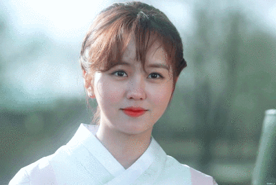 韩国最美十位女星，2023年韩国最美的10大女星
