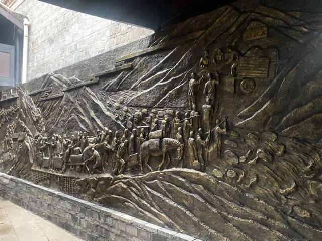 西南联大刚毅坚卓，西南联大唯一开办的分校