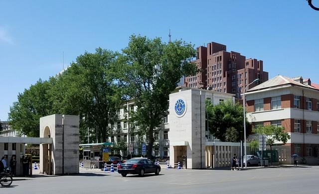 天津医科大学怎么样，国内最好的医科类大学（重庆医科大学VS天津医科大学）