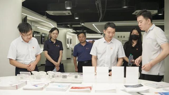 江西省赣州市模范名单，赣鄱劳模工匠主题宣讲活动走进赣州
