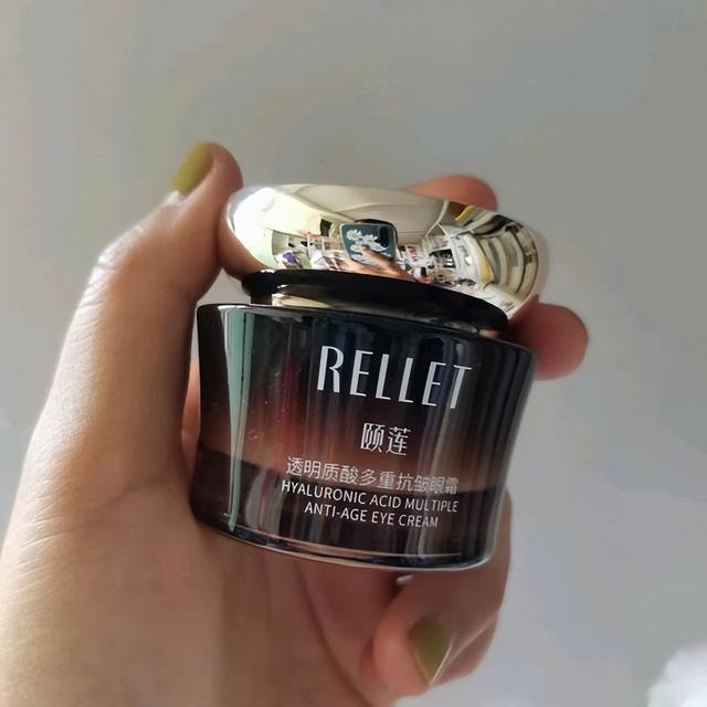 35一40岁国货眼霜，国货眼霜哪个牌子好用40岁用（建议女人到了三四十岁）