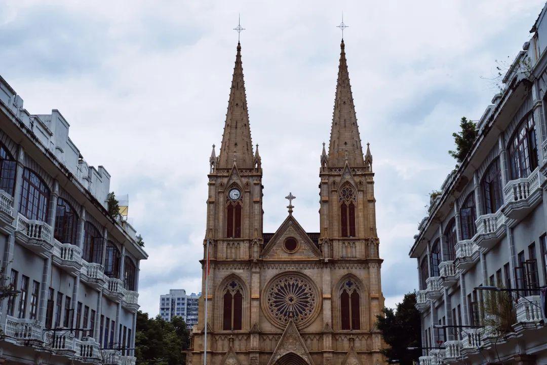 广州小饰品批发市场，义乌小饰品批发市场在哪里（我发现广州人的快乐你根本想不到）