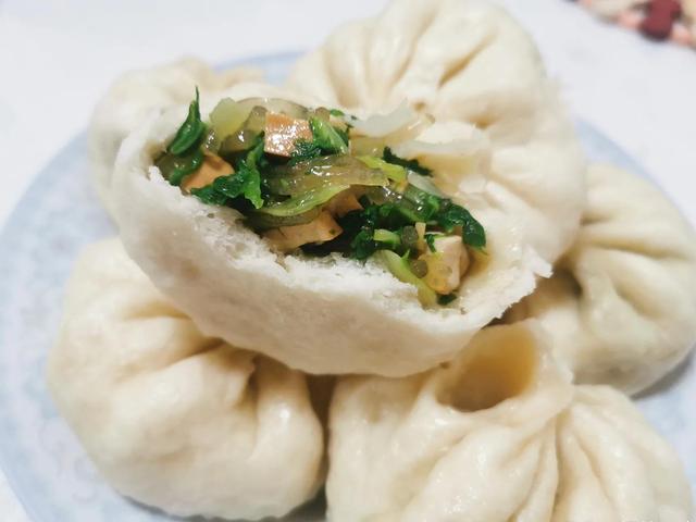 包菜包子馅配料怎么配，菜包子馅料配方（遇到此菜别错过）