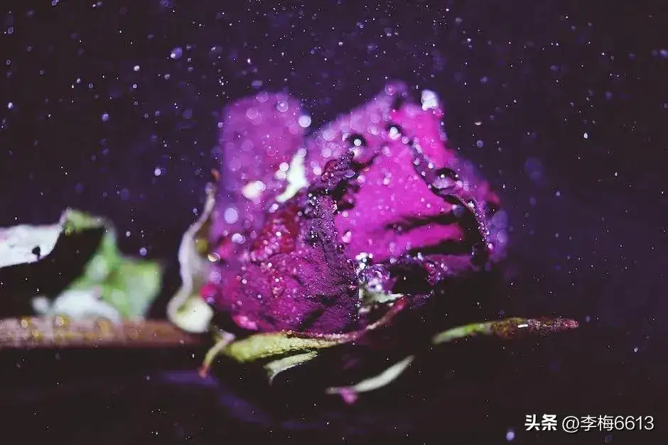 轻微脑梗，没有症状，就是手麻，头晕，住院治疗后还需服用药物吗？