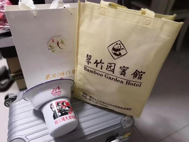 拓展训练队名口号，拓展训练队名口号创意（天目湖同学会之户外拓展-告别）