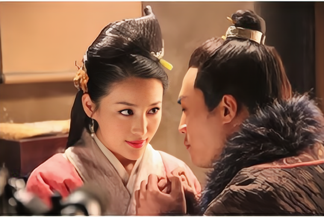 演员甘婷婷简历，甘婷婷：曾手握百余支广告