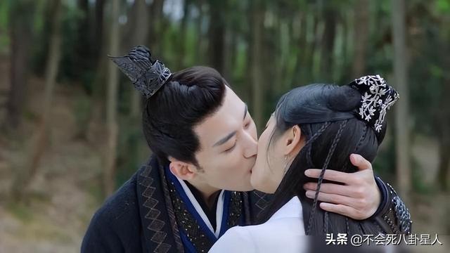 死神少女的演员，死神少女的演员剧照（这些男演员真的太会拍吻戏了）