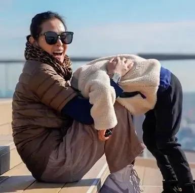 粉红女郎演员表，粉红王浩的扮演者（《粉红女郎》四主角现状）