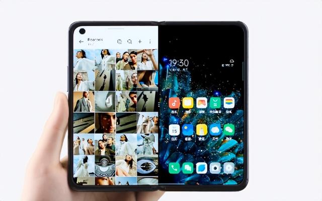 屏幕没坏但屏幕滑不动，vivo手机屏幕没坏但屏幕滑不动（只要5999元的moto刀锋折叠屏）