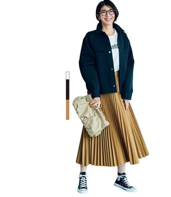 白色衣服染黑色了怎么洗才能变白（极简“黑+白”的配色妙用）