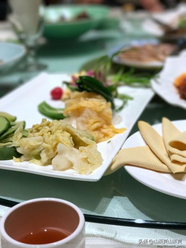 哈尔滨市有特色的西餐，<三>伏尔加庄园城堡西餐厅