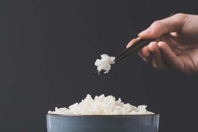 特氟龙不粘涂层，水性特氟龙涂层有毒吗（电饭锅是“害人锅”）