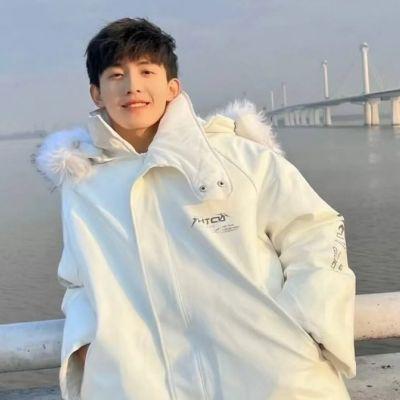 超甜情侣头像双人，情侣头像超甜一对微信（2022超级火的幸福双人情侣头像合集）