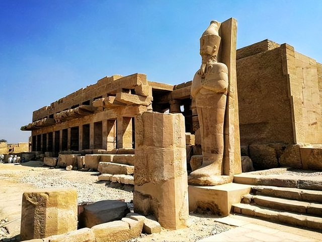 金字塔的起源和历史，金字塔的起源和历史PPT（金字塔是如何建造出来的）