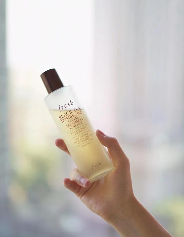 ipsa流金水，ipsa流金水功效有哪些（大牌精华水中的“四巨头”）