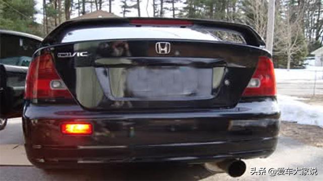 远光灯近光灯怎么开，晚上开车用近光灯还是远光灯（关于车灯的9个冷知识）