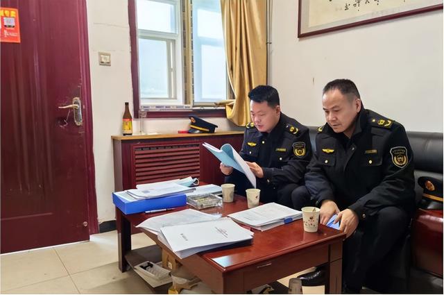 加强空气污染治理，持续抓好大气污染防治工作